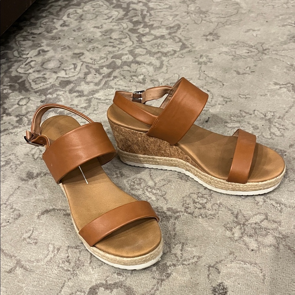 DV by Dolce Vita Elmer Tan Wedge Sandals
